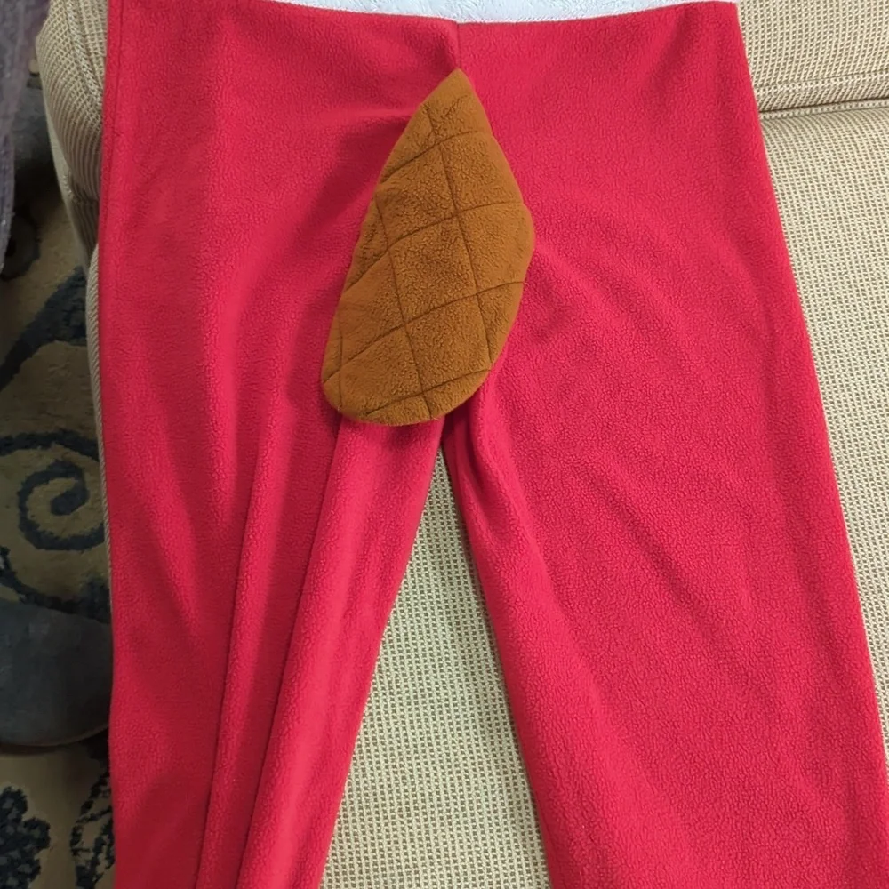 Buc-ee's, Youth  Beaver Christmas Onesie Pajamas/Costume. Size Medium /Large